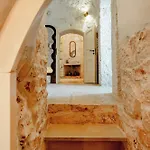 Trullo Badra Alberobello
