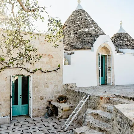 Trullo Badra Villa *