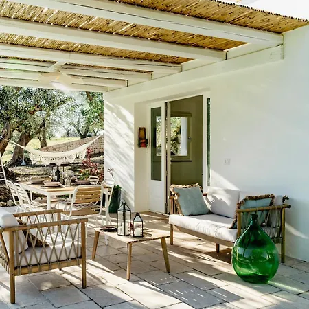 Trullo Badra Villa *